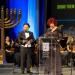 tova Ben-Nun Cherbis si Daniel Jinga pe Scena Galei Hanukkah, găzduită de Opera Națională București.