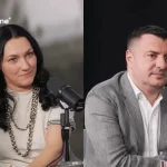 Alina și Daniel Donici, fondatorii Artesana, invitați într-un podcast Termene AI, discutând despre antreprenoriat și dezvoltarea brandului românesc de lactate artizanale.